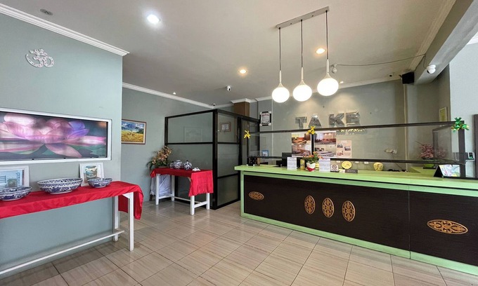 Jambi Hotel | Take Guesthouse 1