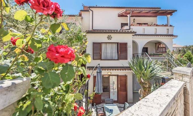 Vinkuran Apartment | Take your pet with you on vacation by the sea!