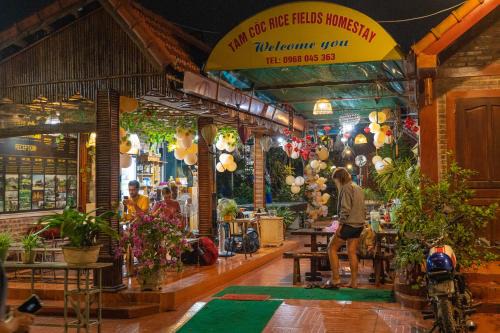 Hoa Lu House | Tam Coc Rice Fields Homestay