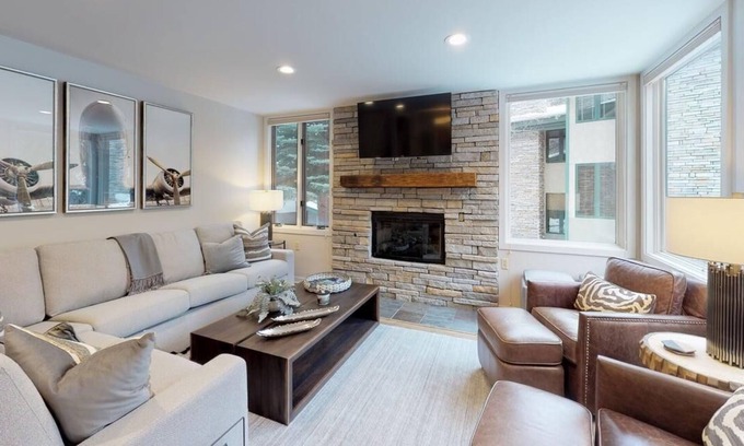 Snowmass Village Condo | Tamarack Townhomes - 16