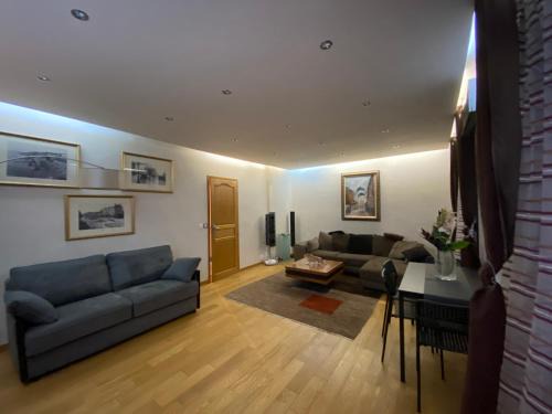 Issy-les-Moulineaux Apartment | Tamax
