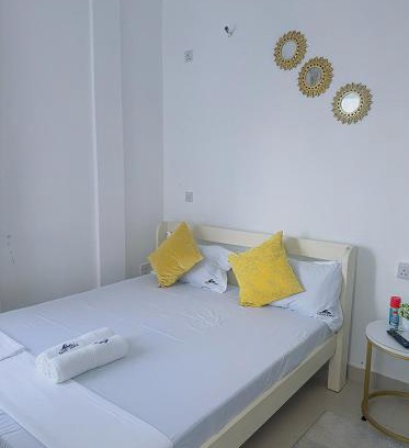 Mombasa Apartment | TamuTides Studio Cozy and Work -Friendly Stay in Nyali