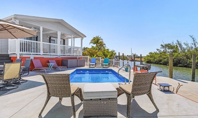 Saint James City House | Tangerine Dream, 2/2 Pool Home in St. James City!