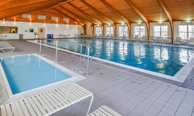 Tafton Condo | Tanglwood Resort 2br suite, Friday check-in