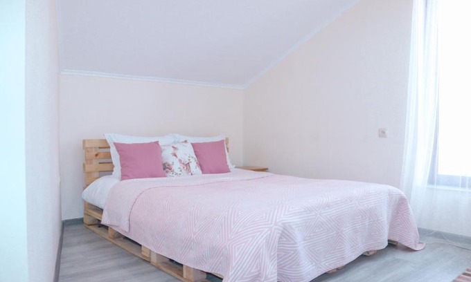 Tavush Province House | Taniq Guesthouse