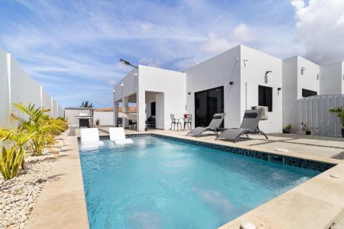 Punto de Oro House | Tanki Leendert 43K