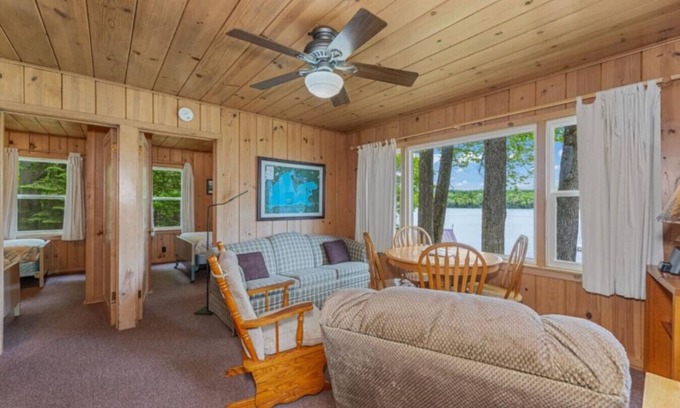 Phelps Cabin | TB8 Thunder Bay Resort Cabin 8