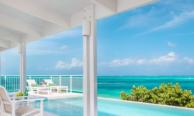 Providenciales Villa | TC Villas -Beach Villa Sandstone -Facing Smith's Reef!
