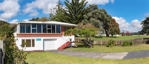 Paihia House | Te Ra Beach House - Paihia Holiday Retreat