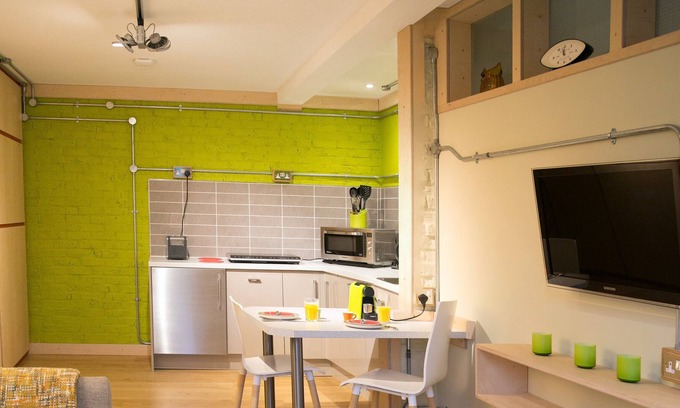 West Wittering Apartment | Teasel at Claron Lodge - Beautiful En Suite Studio Apartment