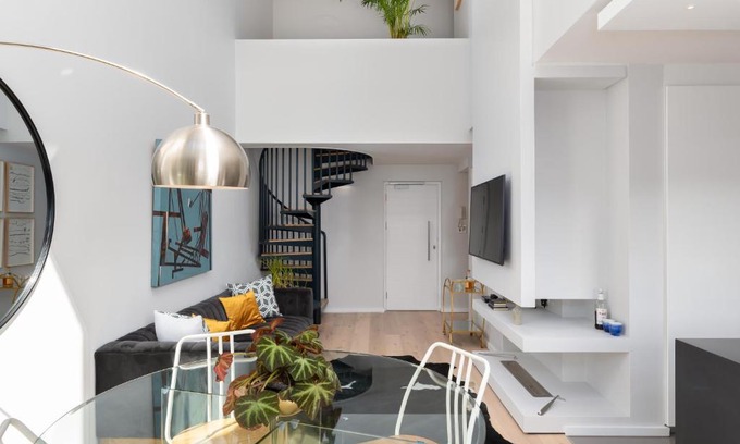 Sea Point Apartment | TENONQ 14B