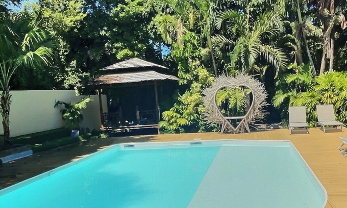 Dampierre Apartment | Terayah-Superb T2 with swimming pool 5 minutes from the beach