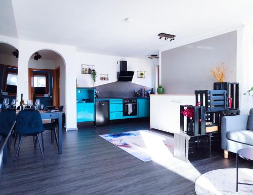 Steinenbronn Apartment | Terminal Design Apartment - Terrasse & waipuTV