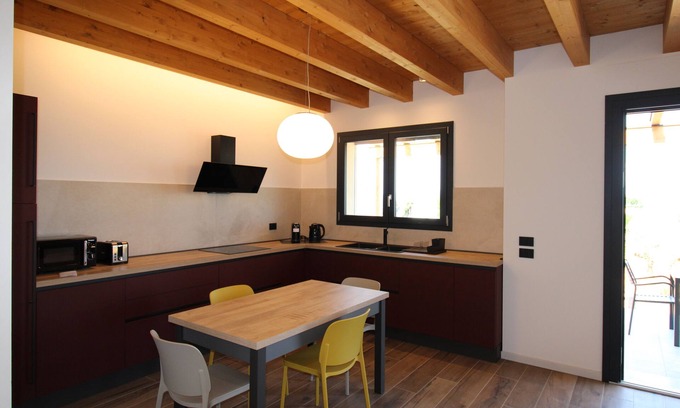 Lazise Villa | Terrace 2. Two-bedroom cottage with lake view