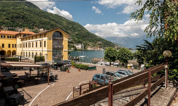 Consiglio di Rumo Apartment | Terraced house on the lakeside of Gravedona - Larihome