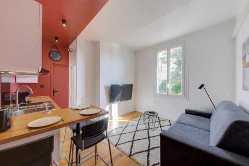 Pierre-Benite Apartment | Terracotta-T2-Clim-Parking gratuit privé