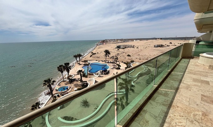 Las Conchas Condo | Tessoro 301 at Las Conchas - ocean view 3-bedroom condo