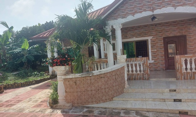 Ashanti Region House | Thank you for considering our sweet homes. close to Barekesse Dam15 minutes away