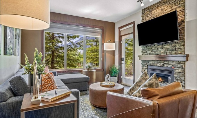 Canmore Apartment | The Agenor by Samsara SSR Property Management|Top Luxury|360° MountainView|1200S