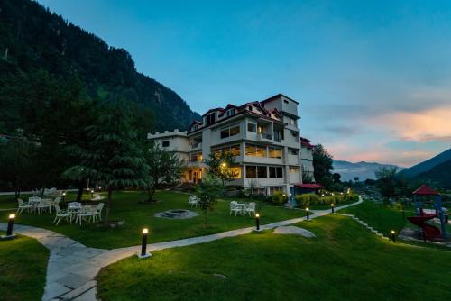 Manali Resort | The Allure Grand Resort -A Majestic Riverside Retreat