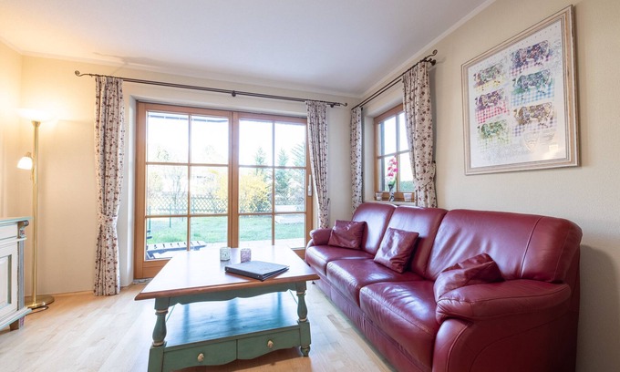 Garmisch-Partenkirchen Apartment | The “Alpensonne” holiday apartment in Garmisch-Partenkirchen boasts a fresh, new