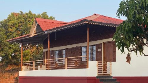 Anjarle Hotel | The Alphonso Mango County