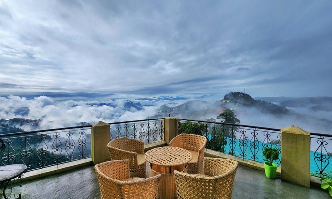 Shimla Hotel | The Ashoka Inn