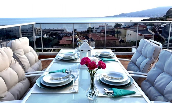 Tabaiba Apartment | "The Balcony": Panoramic Ocean Views