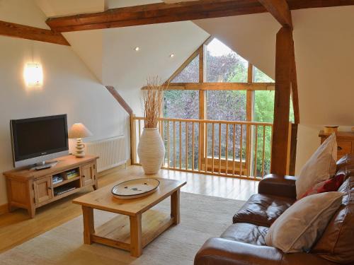 West Meon House | The Barn