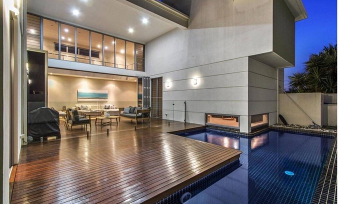 Kingscliff House | The Beach Haus- 100m to the beach