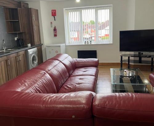 Old Trafford Apartment | The Blissful Heaven