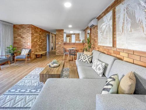 Mooloolaba Apartment | The Block Mooloolaba - Unit 2