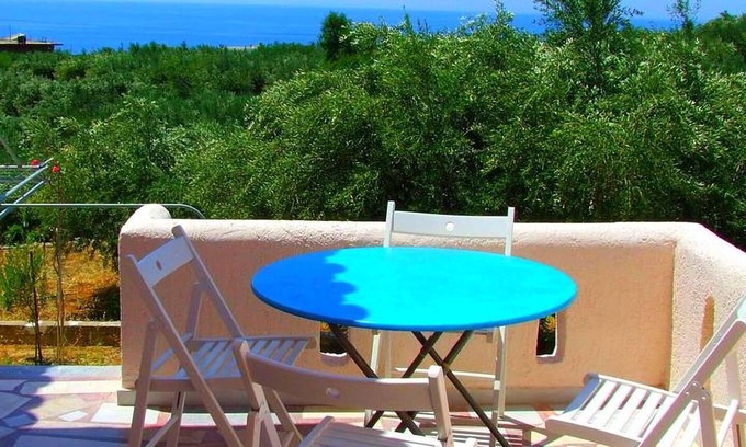 Ferma Apartment | The Blue Moon Apartment "Iris Blu", sea view, 500 meters from the beach