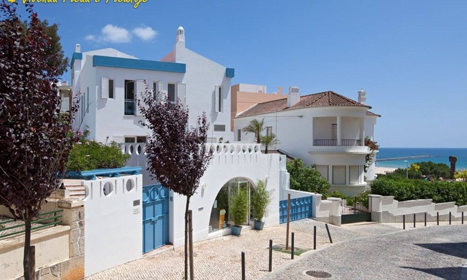 Praia da Rocha House | The Blue Villa in the Algarve: 50 m from the beach and Ocean, Praia da Rocha