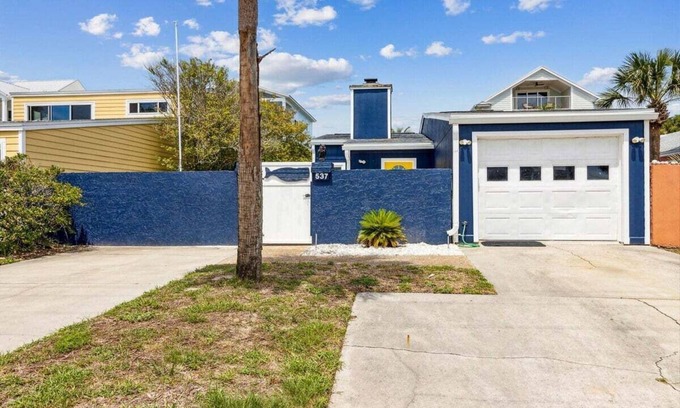 Fernandina Beach House | The Blue Whale - Just Blocks to the Beach