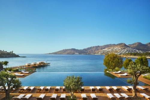 Yalikavak Hotel | The Bodrum EDITION