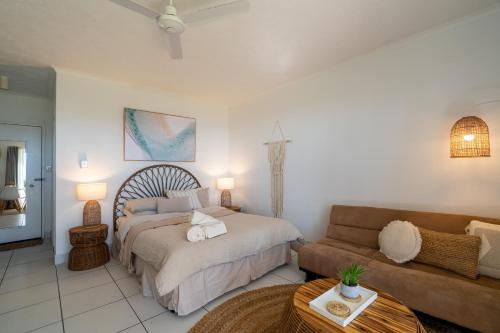 Dolphin Heads Apartment | The Bohemian on the Beach