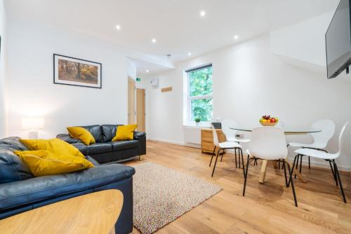 Sheffield Apartment | The Botanical Flat 1