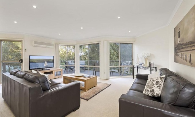 Lorne House | The Boulevard
