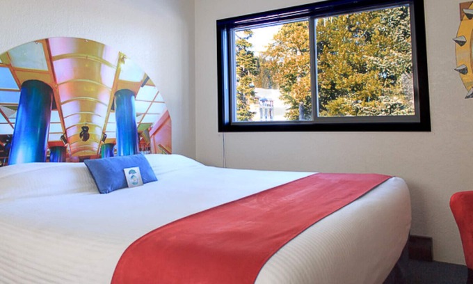 Silver Star Mountain Hotel | The Bulldog - Standard King 2
