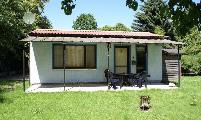 Luetow House | The bungalow south of Zinnowitz. In a cast plot