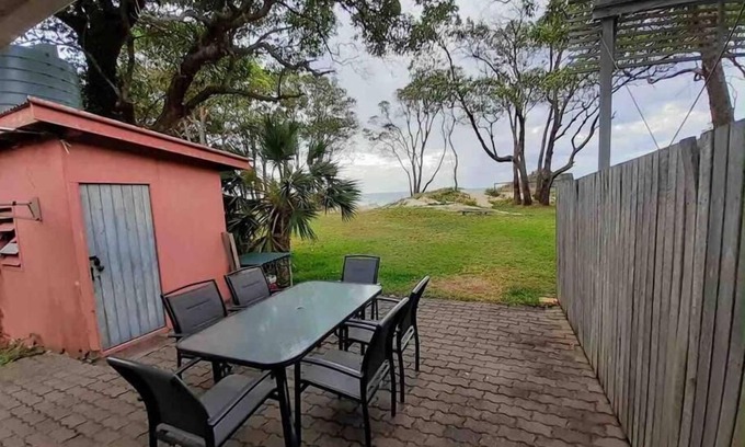 Brisbane Waterfront House | The Bunker Moreton island