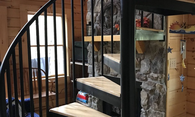 Lookout Mountain Ski Chalet | The Cabin at Wayside - a new cozy get-away!