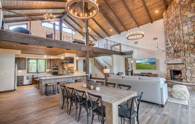 Torreon House | The Cabin Home