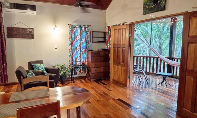 Orange Walk Bed & Breakfast | The Cabins at Monkey Falls