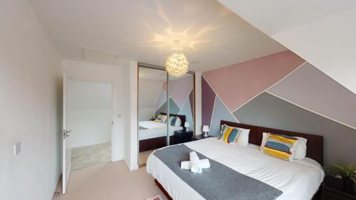 Dartford House | The Central Lodge II