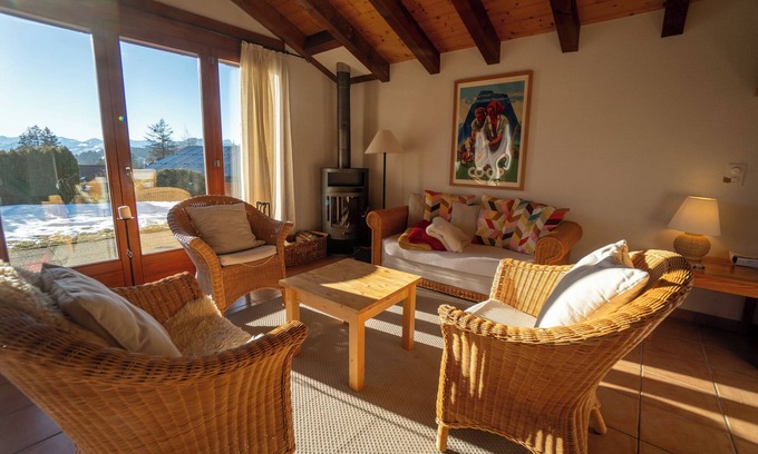 Alpe des Chaux Ski Chalet | The chalet is located 600m from the departure of the Barboleuse gondolas linking the Gryon Villars L