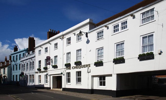 Newbury Hotel | The Chequers Hotel