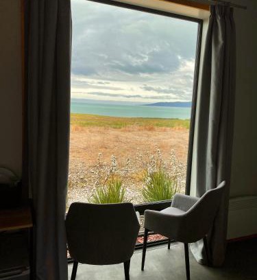 Papatotara Hotel | “The Cliffs” Humpridge View Motels