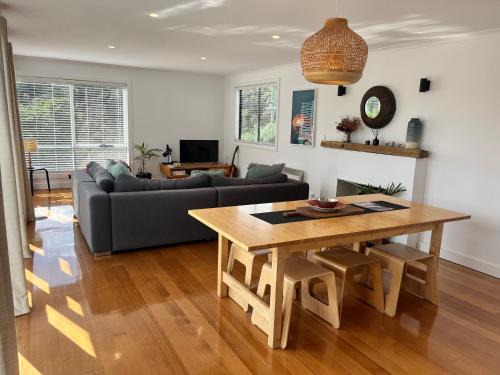 Coles Bay House | The Coles Bay Shack - Freycinet